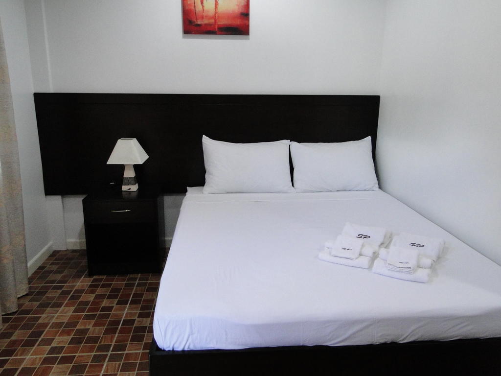 Susan'S Place Bed And Breakfast Пуэрто-Принцеса Номер фото